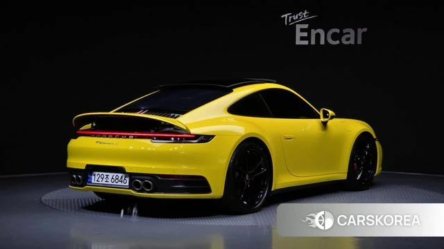 Porsche 911(992) id 4416277 из Кореи 12