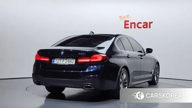 BMW 5 Series (G30) id 3578881 из Кореи 12