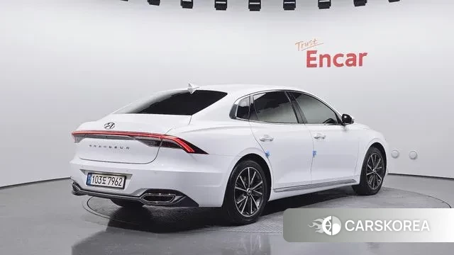 Hyundai The New Grandeur IG id 3764410 из Кореи 12