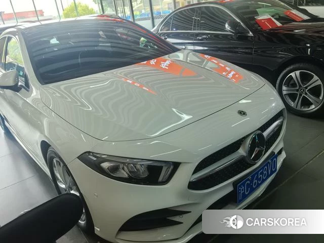 Mercedes-Benz Class A 2021 Белый из Китая, фото 2