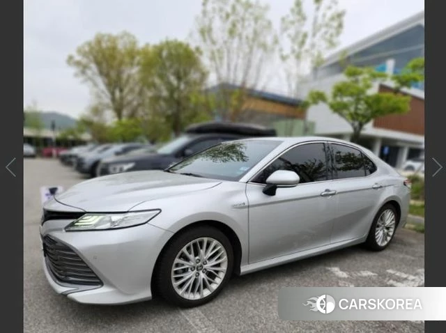 Toyota Camry (XV70) 2018 Серебряный из Кореи, фото 2