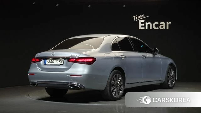 Mercedes-Benz E-Class W213 id 4645842 из Кореи 12
