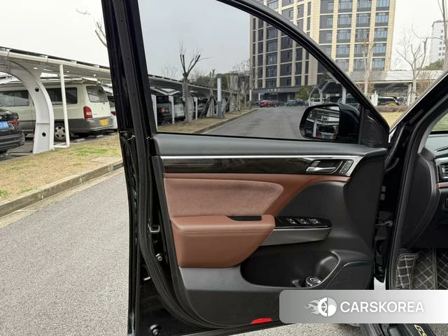 GAC Trumpchi Trumpchi GS8 id 4240144 из Китая 12