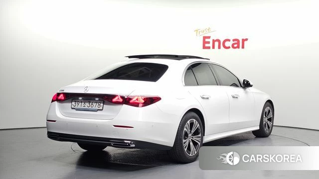 Mercedes-Benz E-Class W214 id 4315285 из Кореи 12