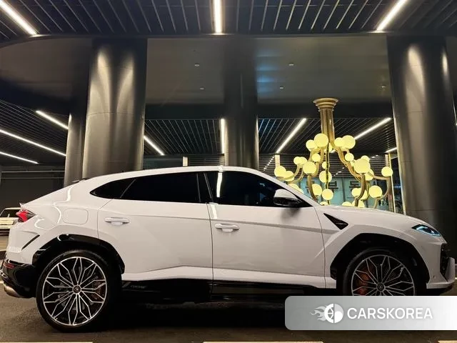 Lamborghini Urus id 3466895 из Кореи 7