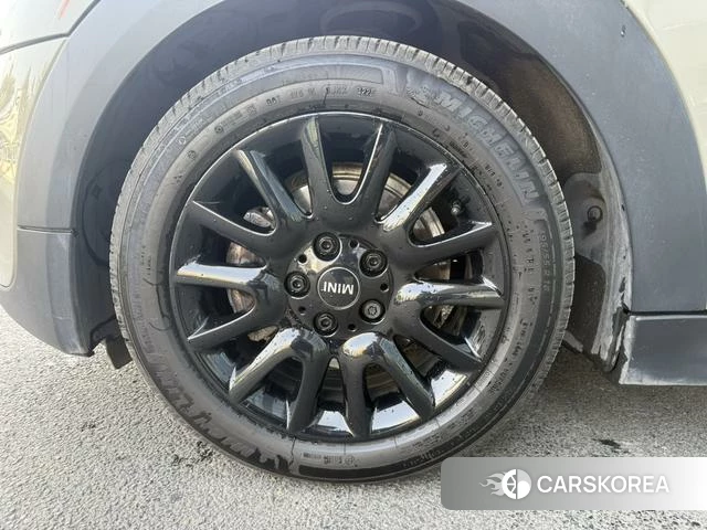 MINI Unknown 2019 Темно-серый из Китая, фото 2