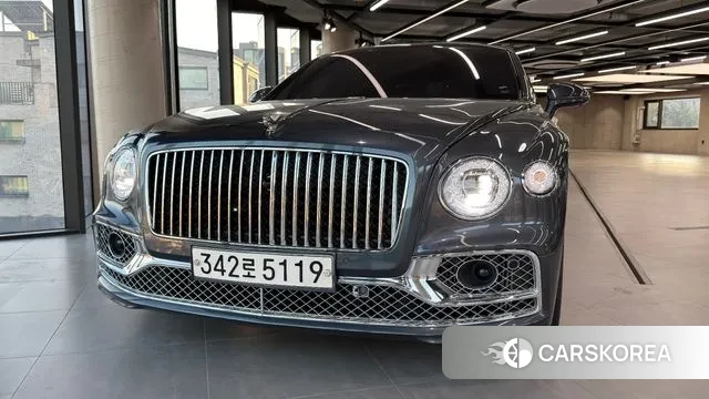 Bentley Flying Spur 3rd Generation 2021 Серый из Кореи, фото 2