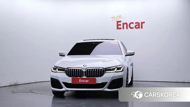 BMW 5 Series (G30) id 4937382 из Кореи 12