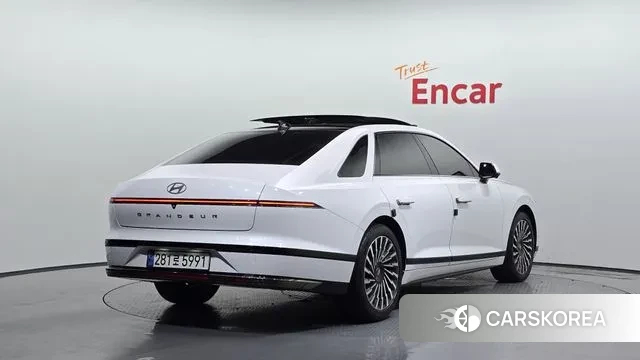 Hyundai Grandeur Hybrid (GN7) id 2979067 из Кореи 12