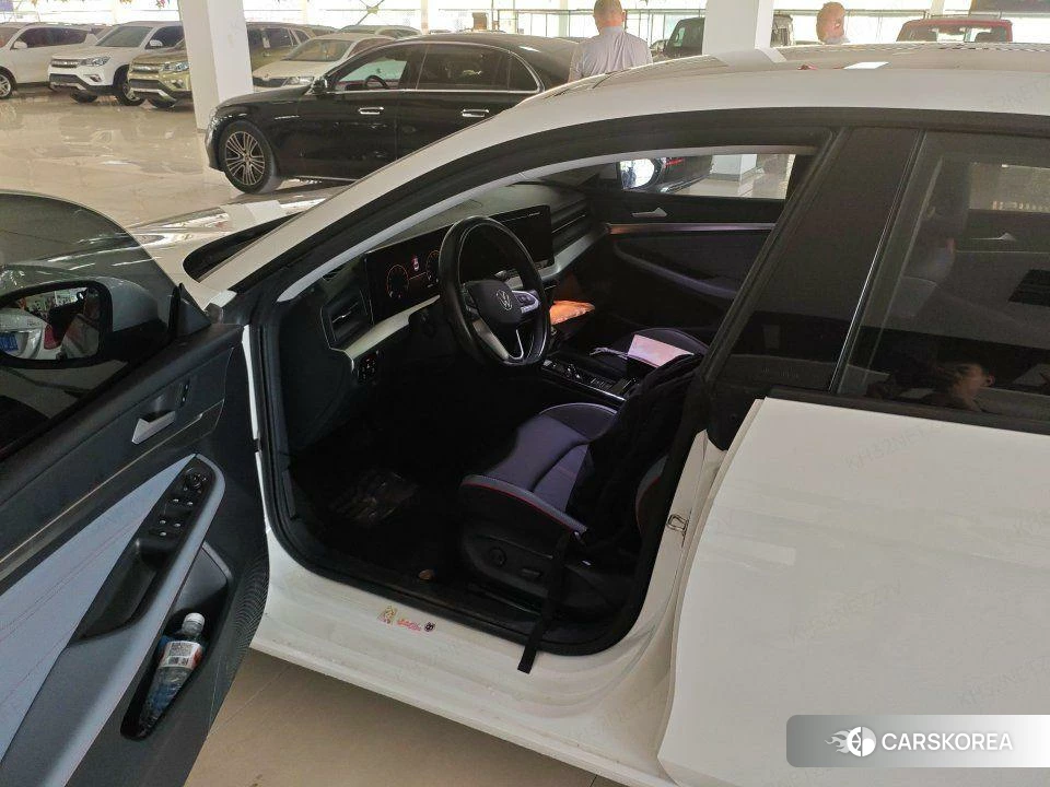Volkswagen Lamando id 4515021 из Китая 7