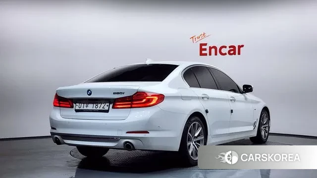 BMW 5 Series (G30) id 3677393 из Кореи 12