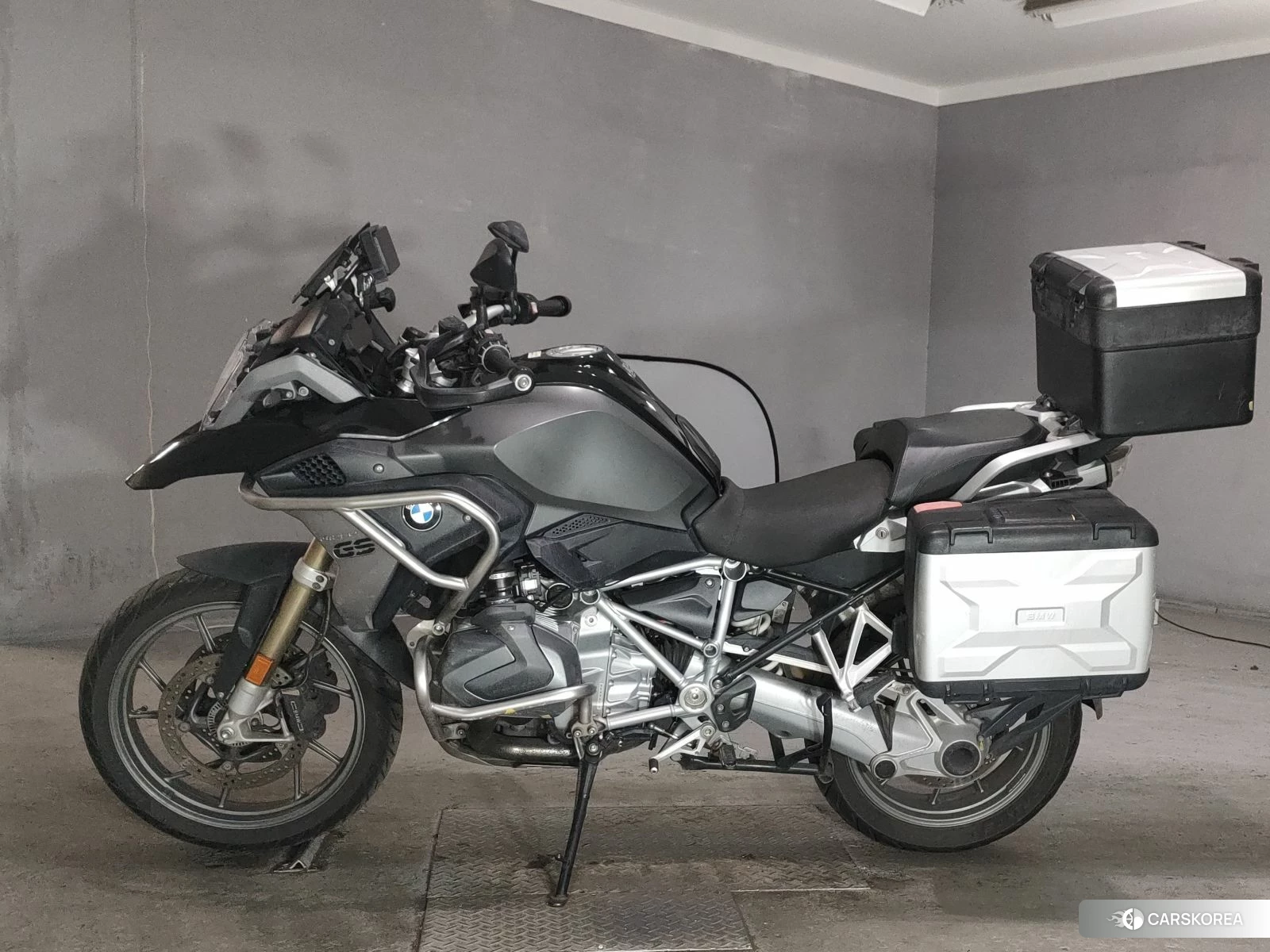 BMW R1250GS 2020 из Японии