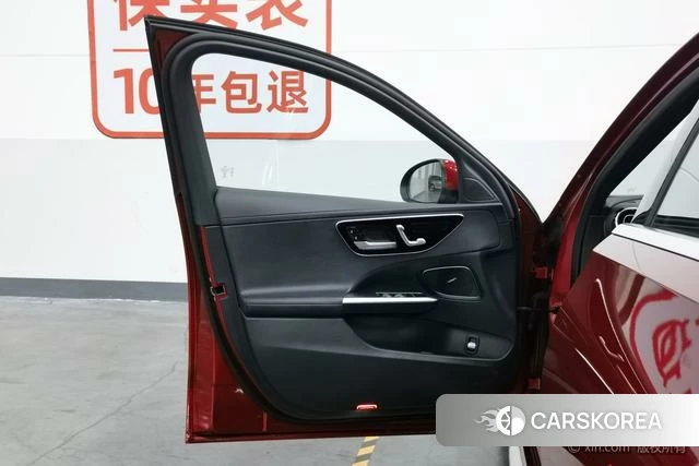 Mercedes-Benz Class C id 4297865 из Китая 12