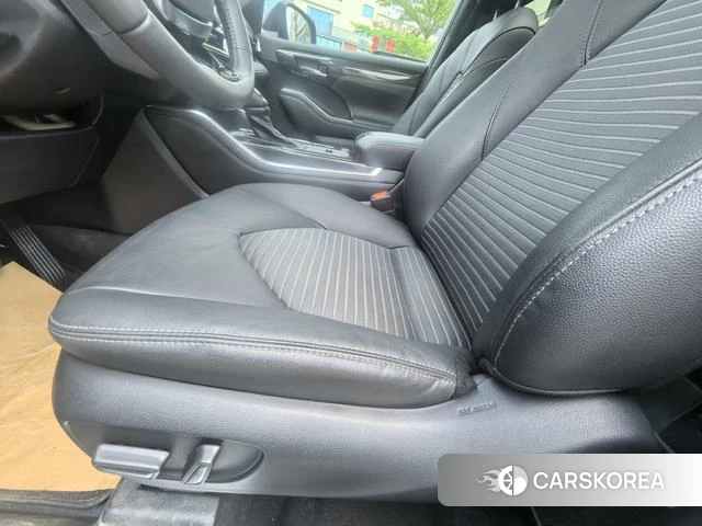 Toyota Crown Lufang id 4262260 из Китая 12