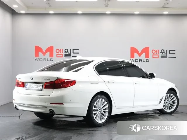 BMW 5 Series (G30) id 3013341 из Кореи 12