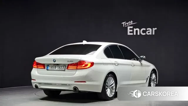 BMW 5 Series (G30) id 3687355 из Кореи 12