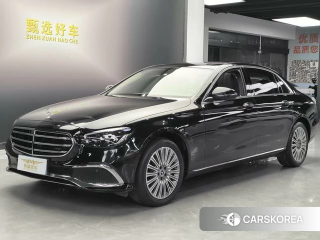 Mercedes-Benz E-class 2023 Черный из Китая, фото 6