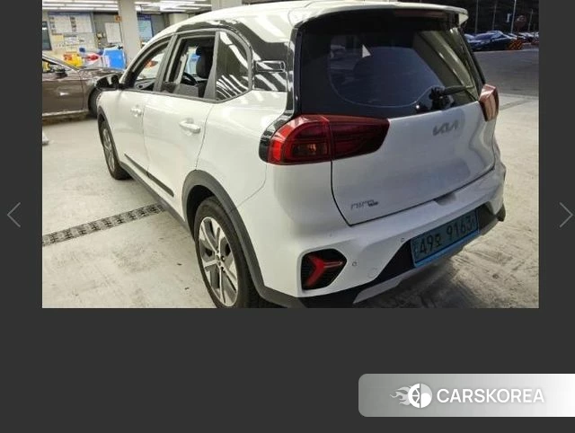 Kia Niro Plus 2022 Белый из Кореи, фото 2