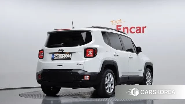 Jeep Renegade id 3335165 из Кореи 12