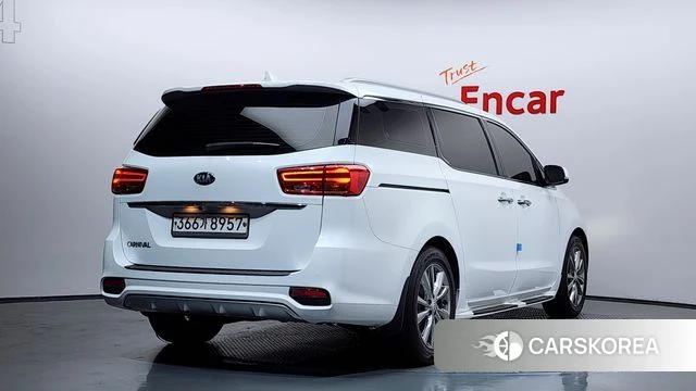 Kia The New Carnival id 3844566 из Кореи 12