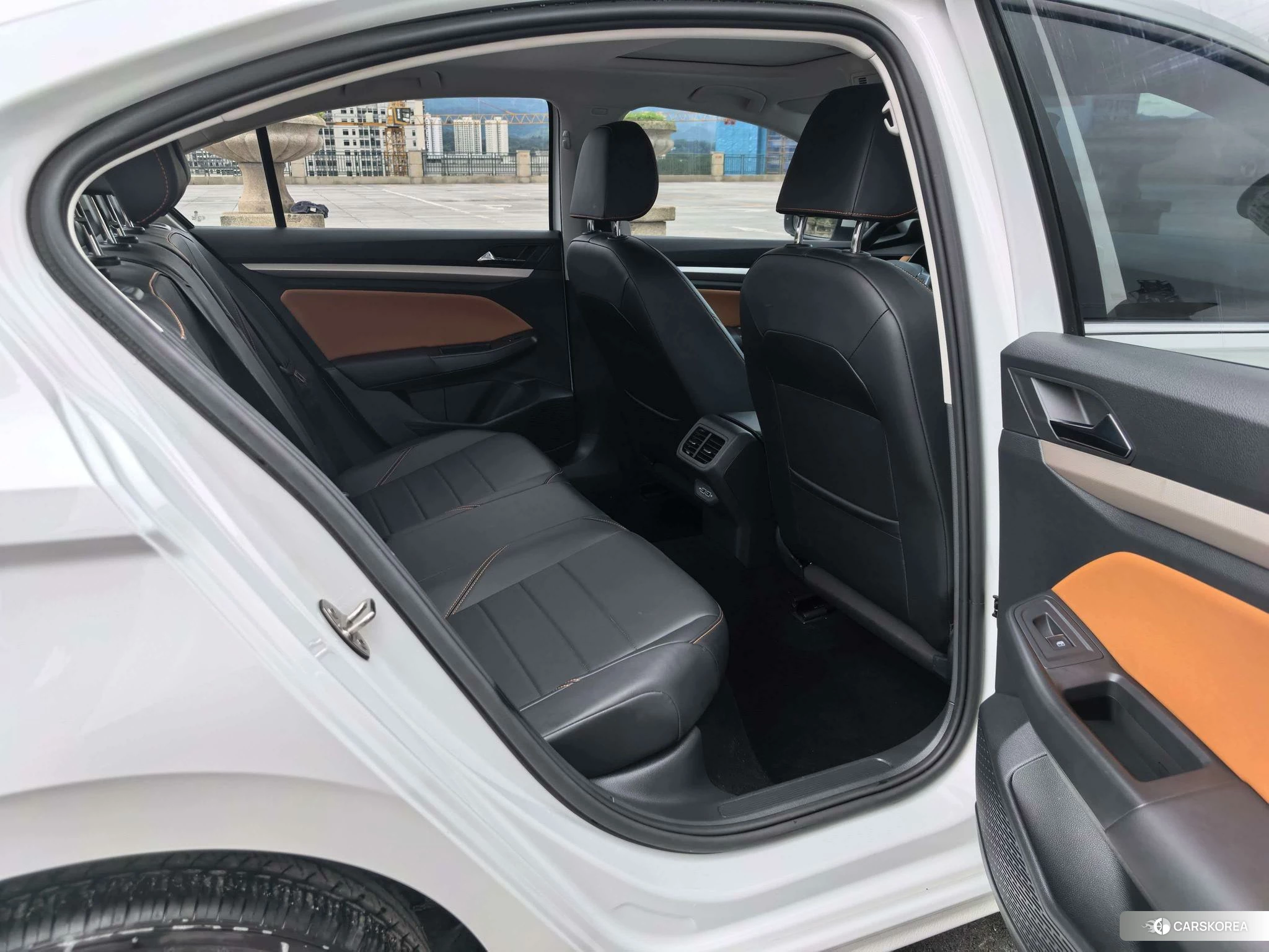Volkswagen Bora id 4492674 из Китая 8