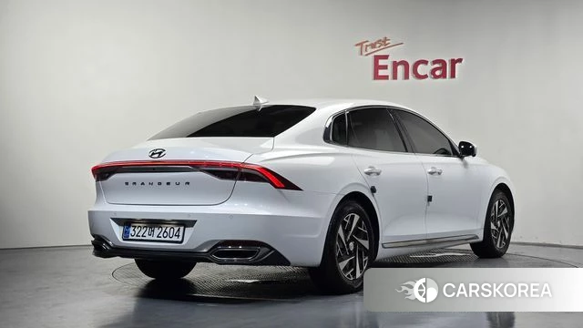 Hyundai The New Grandeur IG Hybrid id 4636449 из Кореи 12