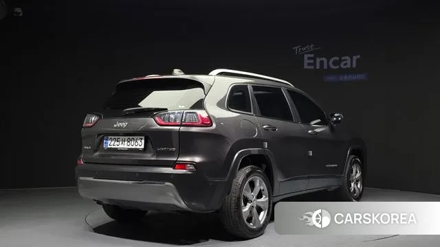 Jeep Cherokee (KL) id 3291493 из Кореи 12