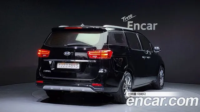 Kia The New Carnival id 2401334 из Кореи 12