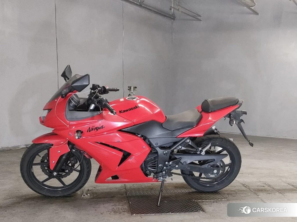 Проданный Kawasaki NINJA 250R id 4153220 из Японии, фото 2