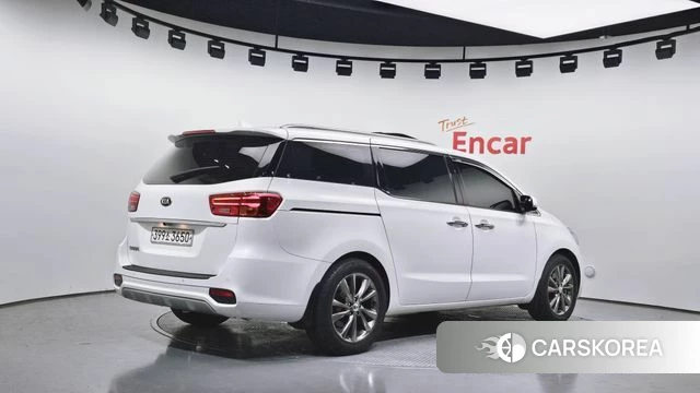 Kia The New Carnival id 4594660 из Кореи 12