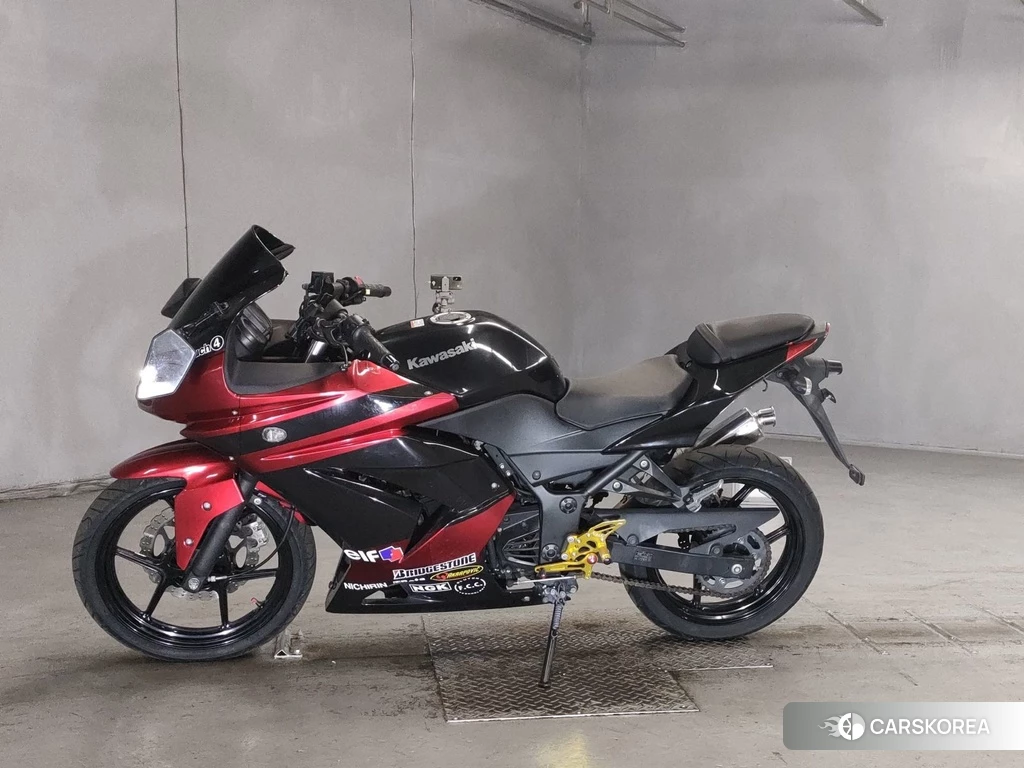 Проданный Kawasaki NINJA 250R 2012 из Японии, фото 2