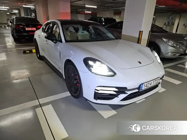 Porsche Panamera (971) 2022 Белый из Кореи, фото 5