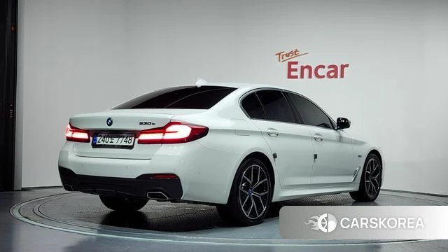 BMW 5 Series (G30) id 4618404 из Кореи 12