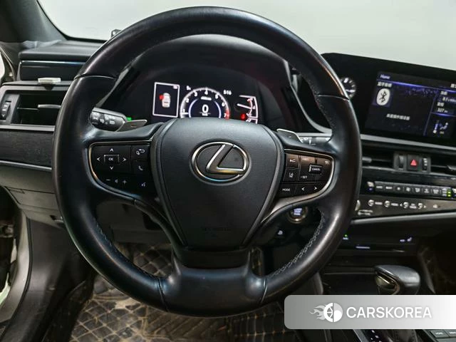Lexus ES id 4276676 из Китая 12