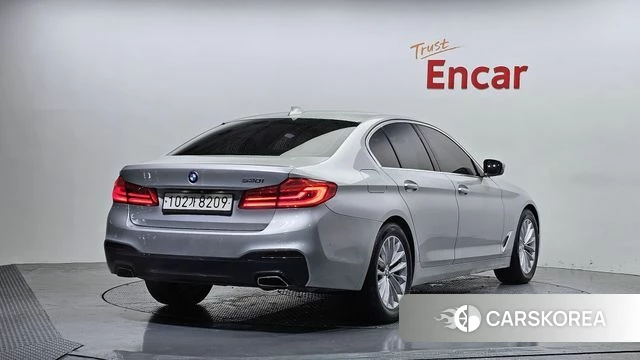 BMW 5 Series (G30) id 3911373 из Кореи 12