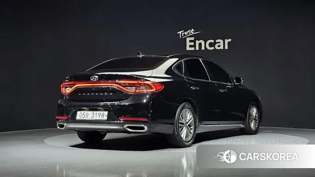 Hyundai Grandeur IG id 3330781 из Кореи 12