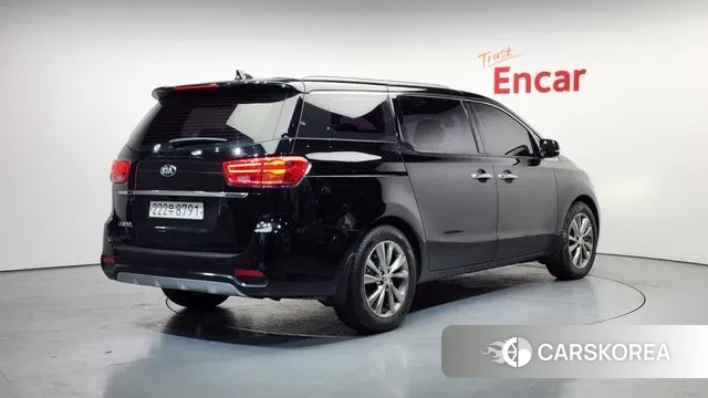 Kia The New Carnival id 3727975 из Кореи 12