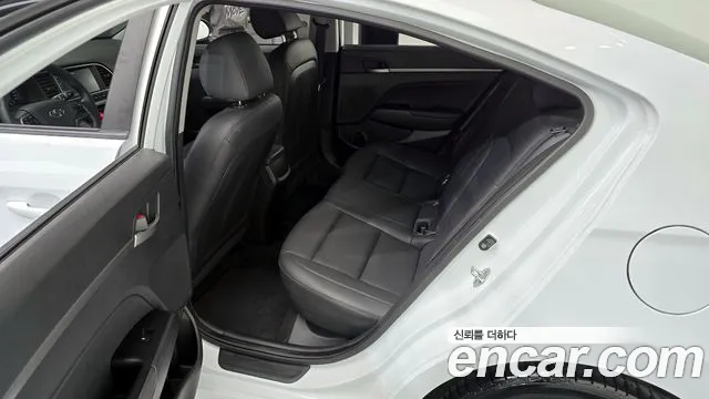 Hyundai Avante AD id 2764440 из Кореи 12