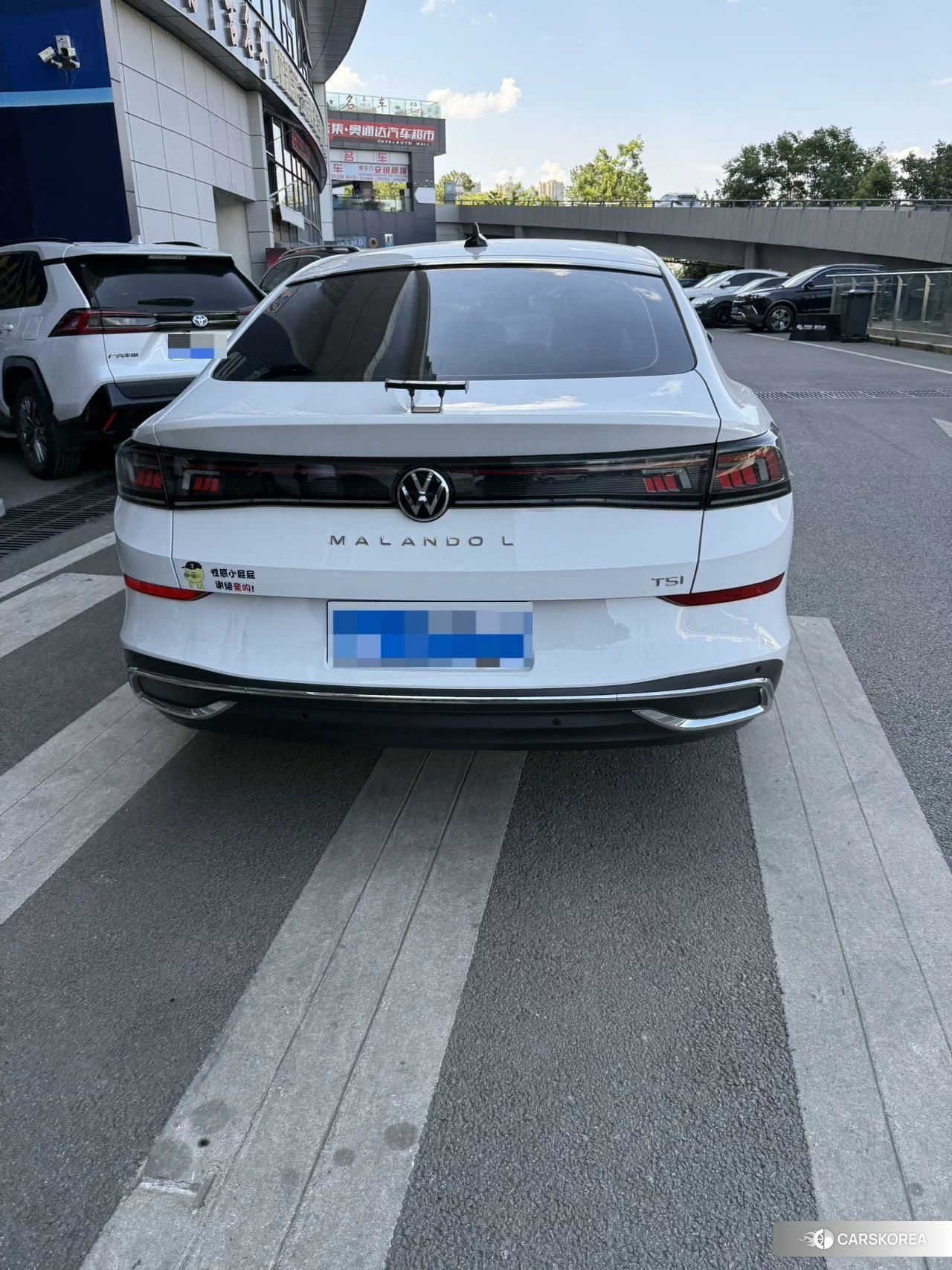 Volkswagen Lingdu 2022 Белый из Китая, фото 2