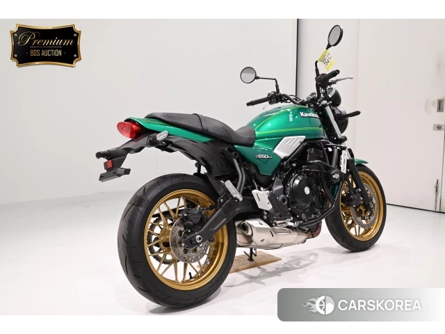 Проданный Kawasaki Z650RS 2023 из Японии, фото 2