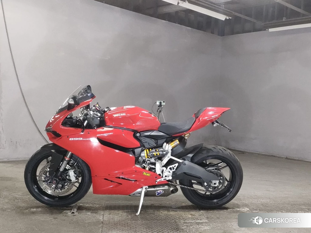 Проданный Ducati 899 PANIGALE 2013 из Японии, фото 2