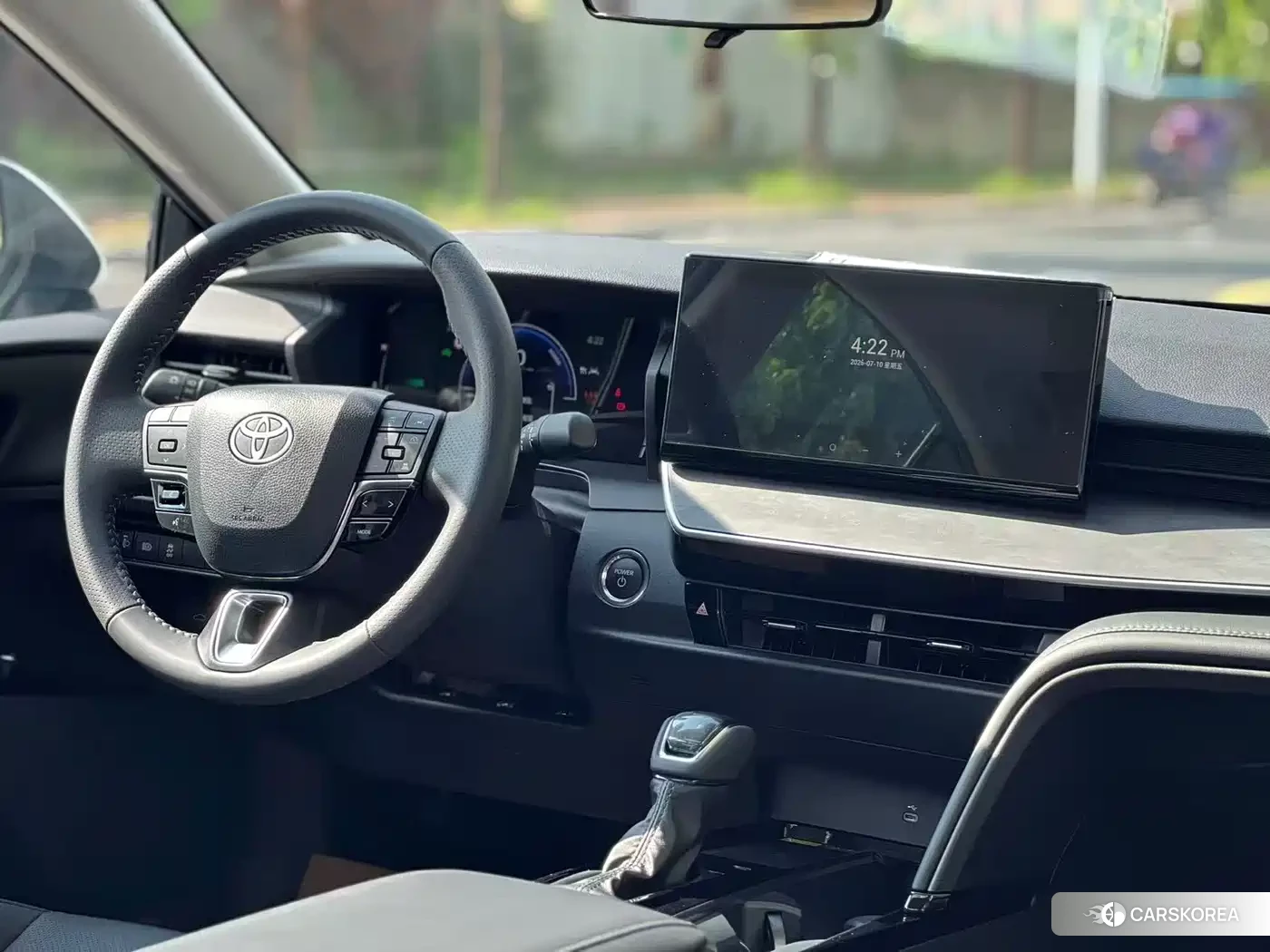 Toyota Camry 2026 Белый из Китая, фото 4