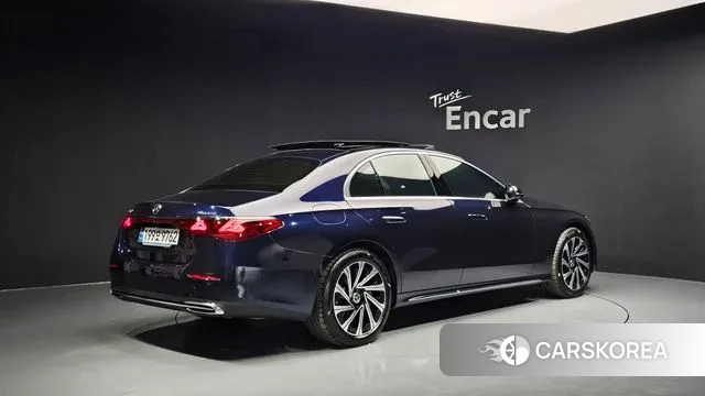 Mercedes-Benz E-Class W214 id 3347387 из Кореи 12