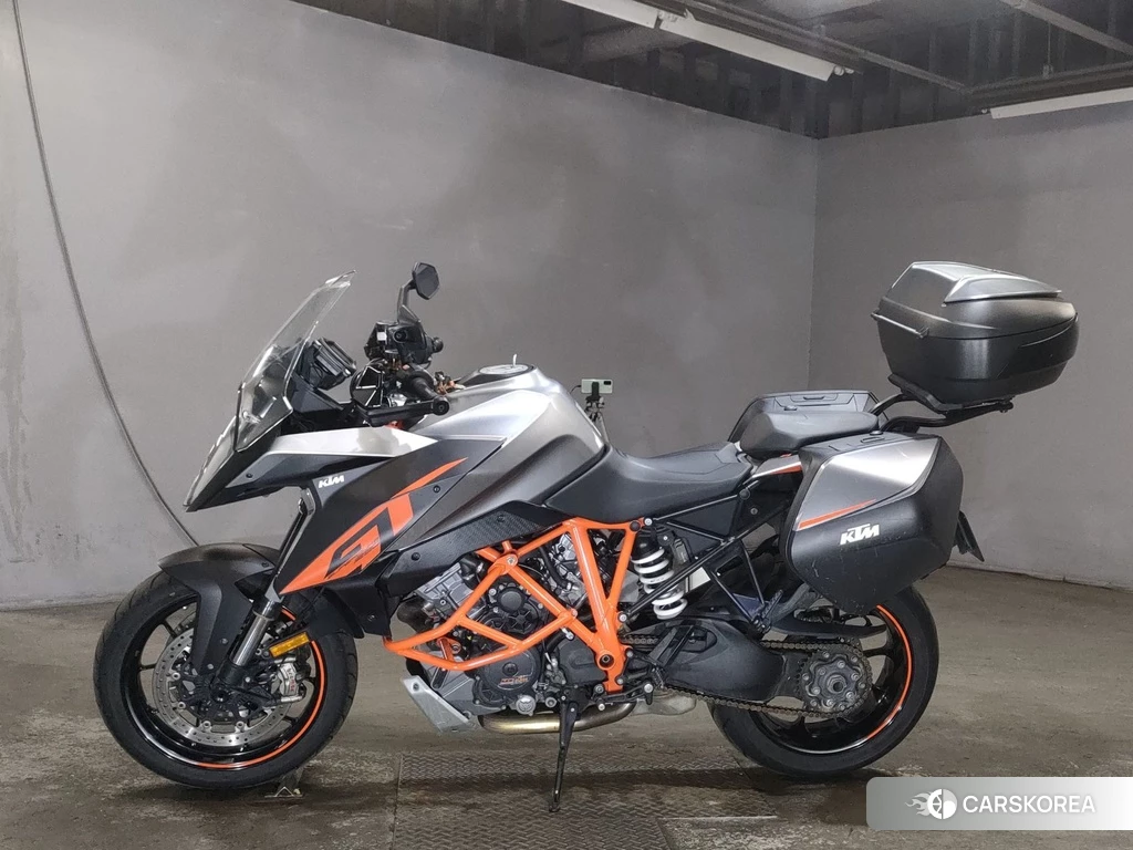 Проданный KTM 1290 SUPER DUKE GT 2017 из Японии, фото 2