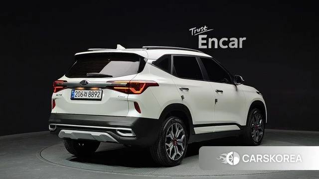 Kia Seltos id 4268236 из Кореи 12