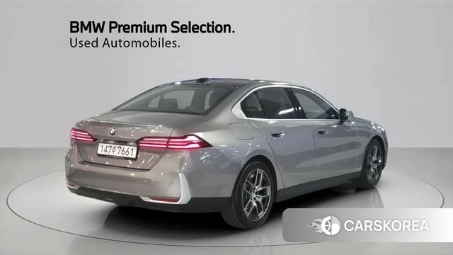 BMW 5 Series (G60) id 4602228 из Кореи 12