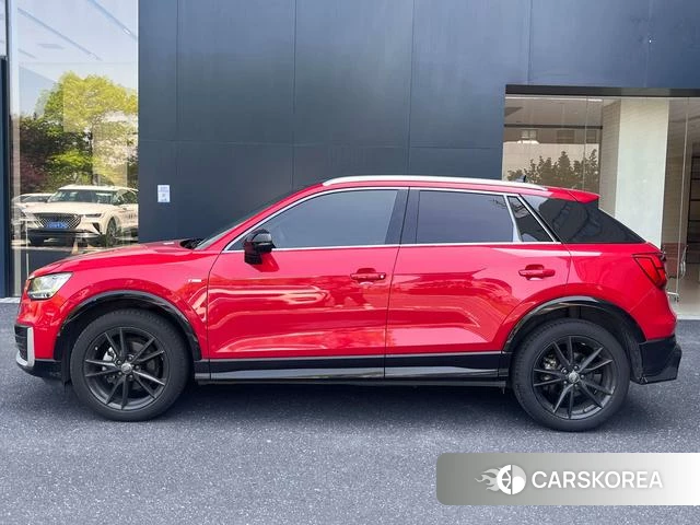 Audi Q2L id 4219685 из Китая 7