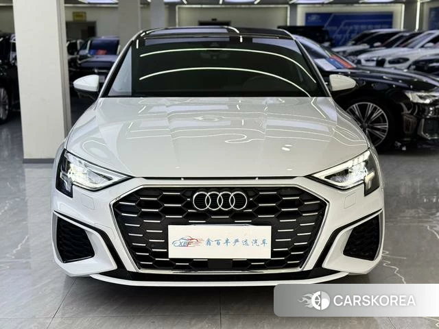 Audi A3 2022 Белый из Китая, фото 3