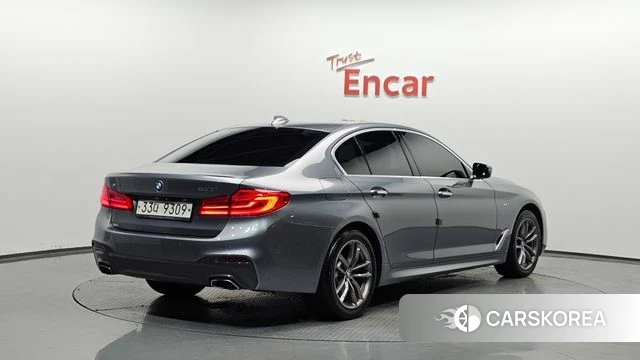 BMW 5 Series (G30) id 4251389 из Кореи 12