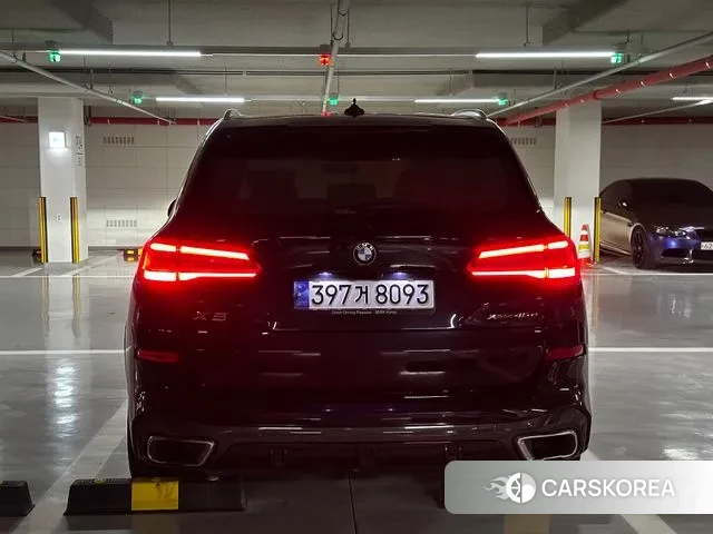 BMW X5 (G05) 2021 Черный из Кореи, фото 2